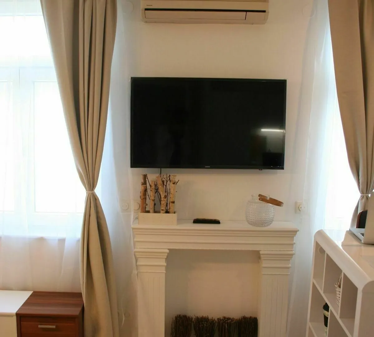 Long Term Rentals Вена 0*,
